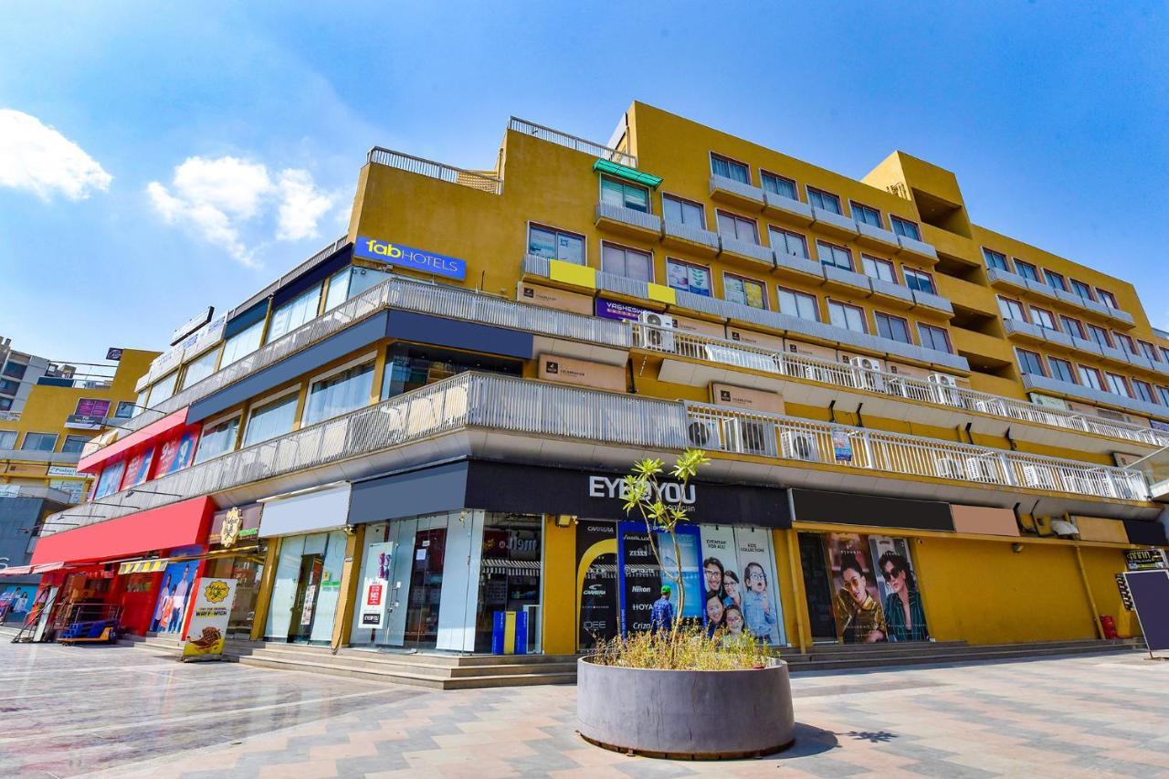 Fabhotel Kaviya - Bopal Ahmedabad Exterior photo